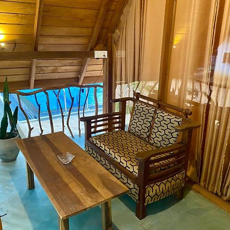 Habarana New Star Homestay エクステリア 写真