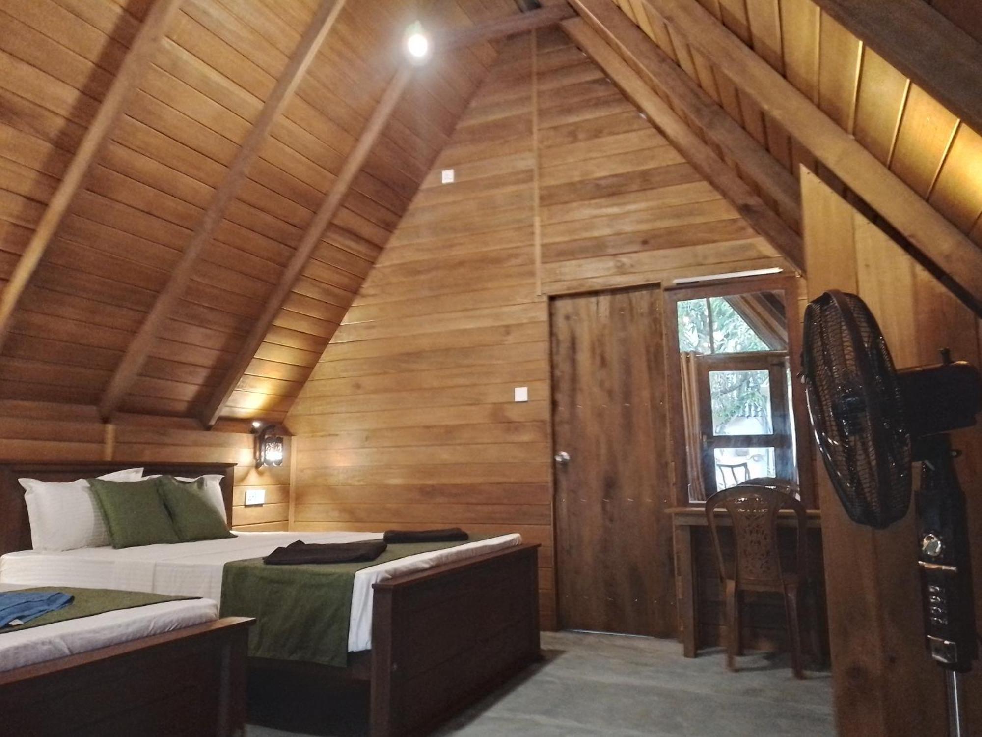 Habarana New Star Homestay エクステリア 写真