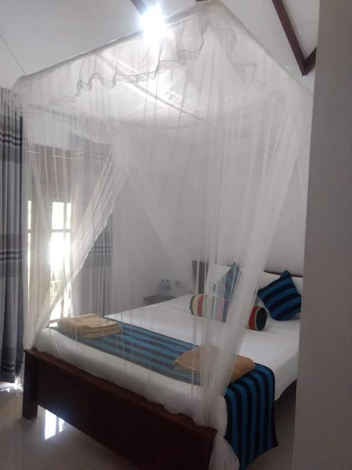 Habarana New Star Homestay 部屋 写真
