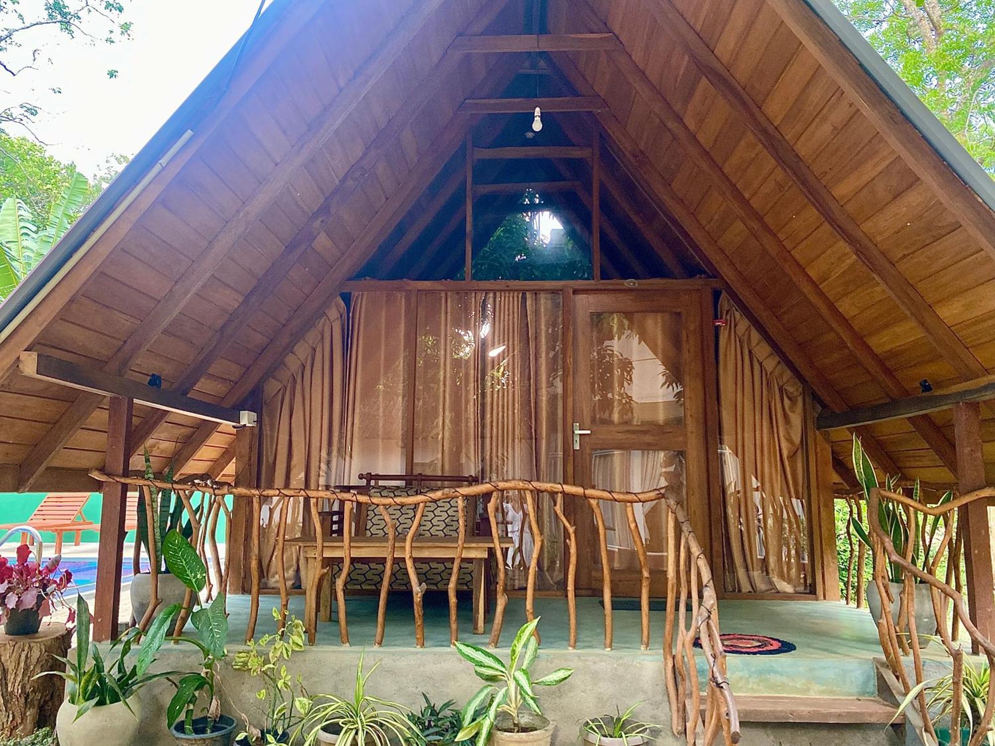 Habarana New Star Homestay エクステリア 写真
